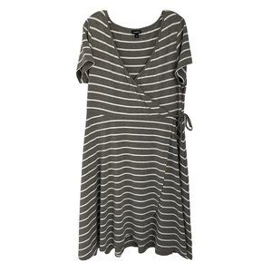 Torrid Heather Grey White Striped Surplice Short Sleeve Faux Wrap Dress 1 1X